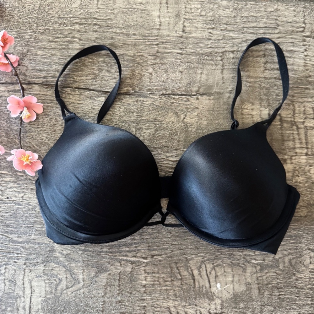Victoria's Secret Bombshell Add 2 Cup Sizes Push Up Bra Black Lingerie 34C